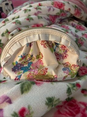 Floral Cream Pleated Cosmetic Pouch with Gold Accent